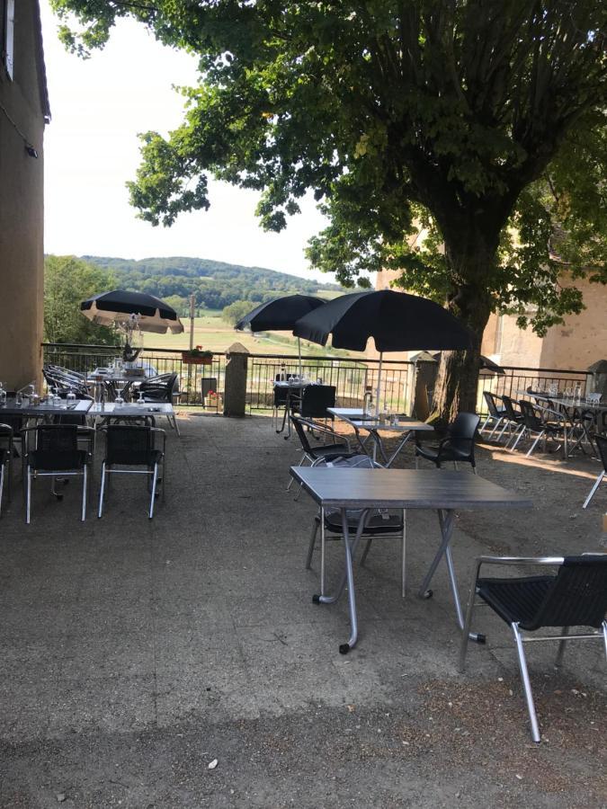 Auberge De La Fontaine Aux Loups Saint-Sulpice-le-Dunois Bagian luar foto